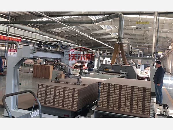 1747682112197497.jpg 1747474501173662.jpg